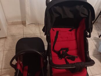 VENDO COCHE BEBE CITY TRAVEL V3 CARESTINO