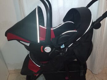 VENDO COCHE BEBE CITY TRAVEL V3 CARESTINO