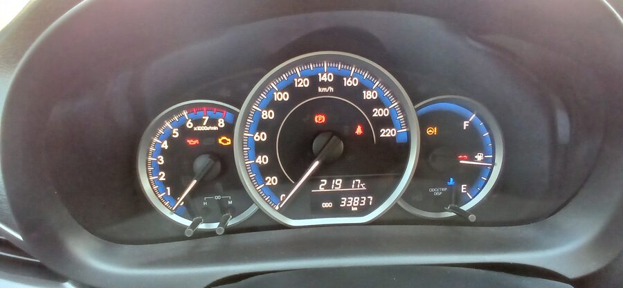 Vendo Yaris Sedan XLS Impecable. 2024. 34.000 km.