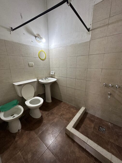 CASA EN VENTA. BARRIO ROCAMORA II.
