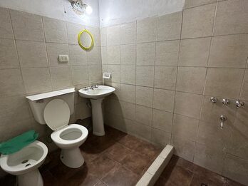CASA EN VENTA. BARRIO ROCAMORA II.