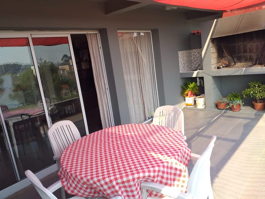 DUPLEX TOMA VIEJA COMPLEJO CERRADO