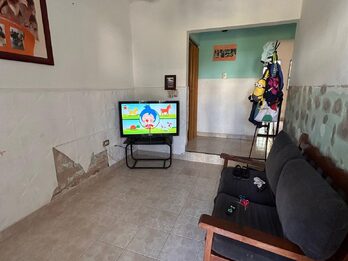 Casa 3 dormitorios 2 baños Alejo Peyret APTA CREDITO