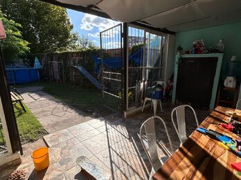Casa 3 dormitorios 2 baños Alejo Peyret APTA CREDITO