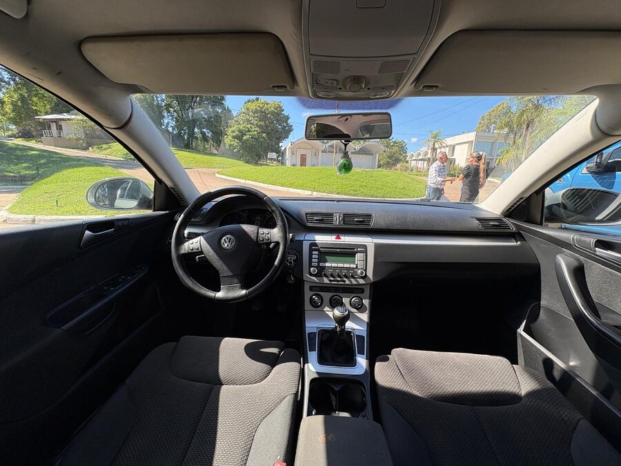VOLKSWAGEN PASSAT 2.0 TDI. Recibo vehículos.