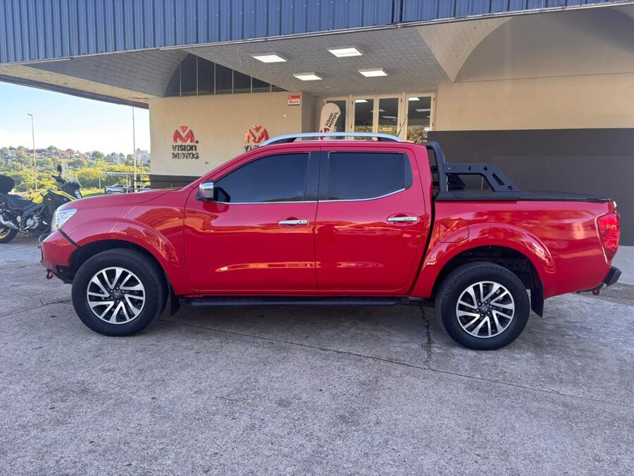 NISSAN FRONTIER CD LE 2.3 D 4X4 AT. Recibo vehículos.