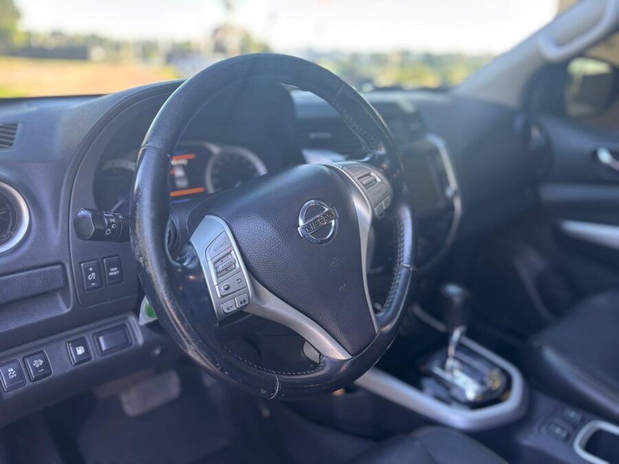 NISSAN FRONTIER CD LE 2.3 D 4X4 AT. Recibo vehículos.