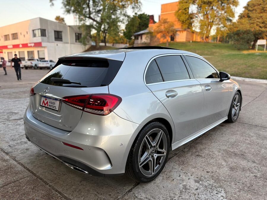 MERCEDES BENZ A250 AMG-LINE. Recibo vehículos de menor y mayor valor