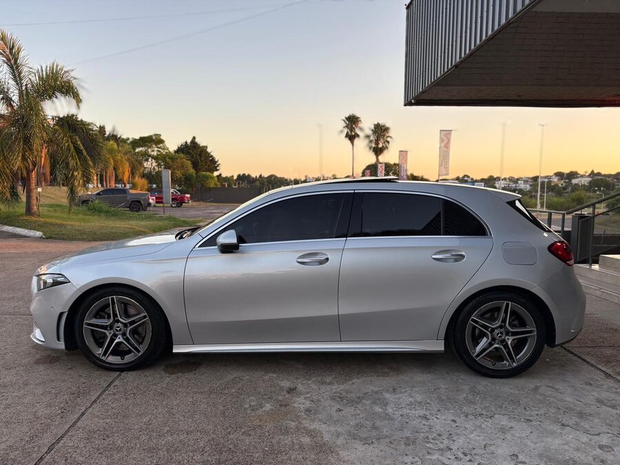 MERCEDES BENZ A250 AMG-LINE. Recibo vehículos de menor y mayor valor