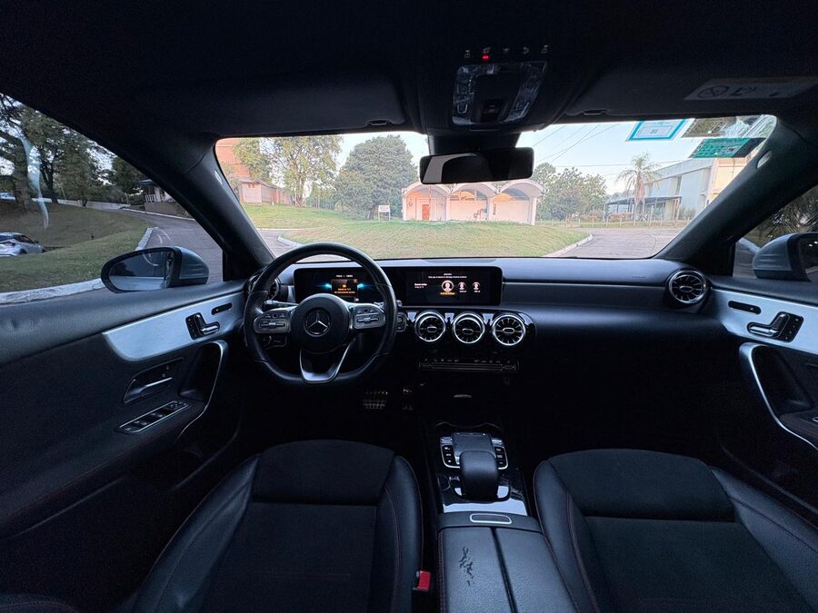 MERCEDES BENZ A250 AMG-LINE. Recibo vehículos de menor y mayor valor