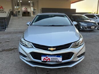 CHEVROLET CRUZE 1.4T LT MT 4P. Recibo vehículos