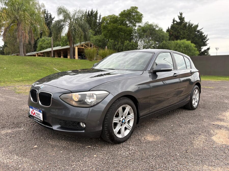 BMW 116i. Recibo vehÍculos.