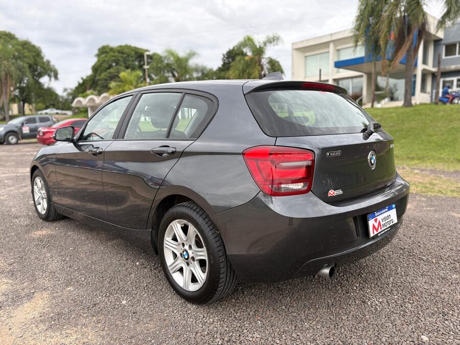 BMW 116i. Recibo vehÍculos.