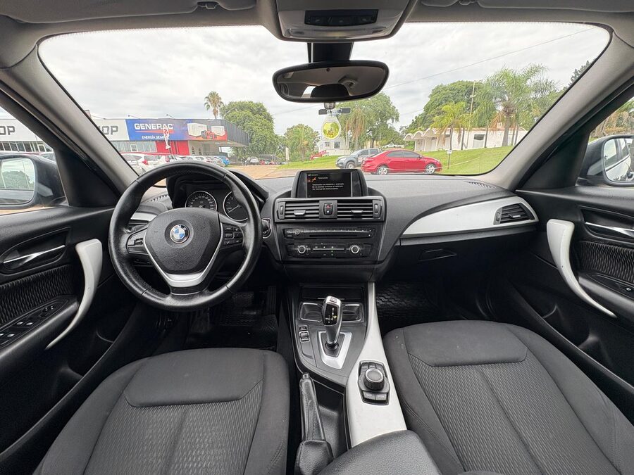 BMW 116i. Recibo vehÍculos.
