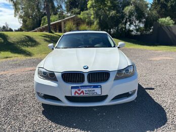 BMW 325I EXECUTIVE. Recibo vehículos de menor y mayor valor