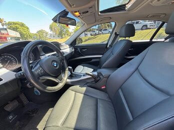 BMW 325I EXECUTIVE. Recibo vehículos de menor y mayor valor