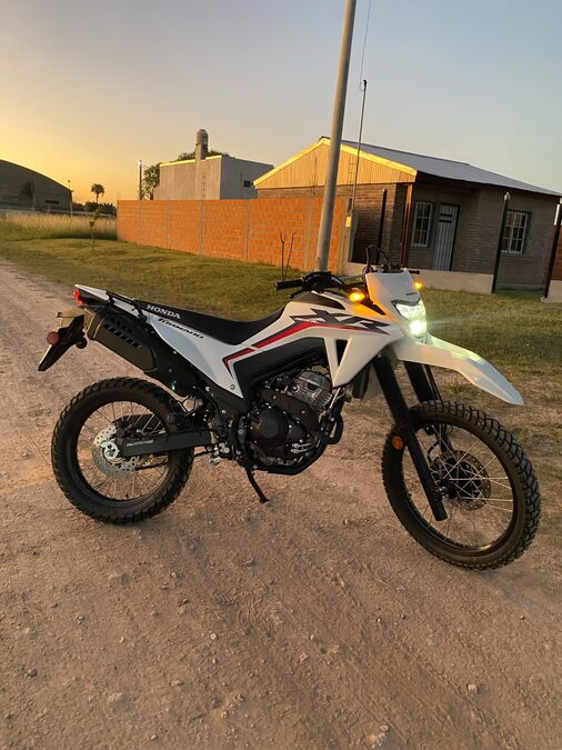 HONDA TORNADO 300L 2024
