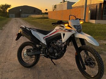 HONDA TORNADO 300L 2024