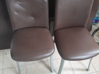 JUEGO MESA Y SILLAS LIVING COMEDOR