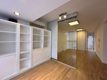 ✅ALQUILO OFICINA/CONSULTORIO ZONA CENTRO $450.000 + EXP+ IMP 🔥