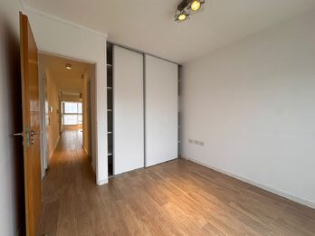 ✅ALQUILO OFICINA/CONSULTORIO ZONA CENTRO $450.000 + EXP+ IMP 🔥