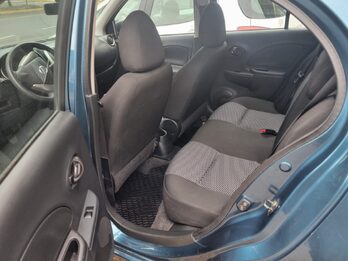 Excelente Nissan March 1.6 Pure Drive MT