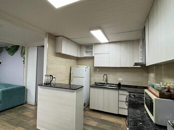 CASA A LA VENTA EN CALLE NEUQUEN