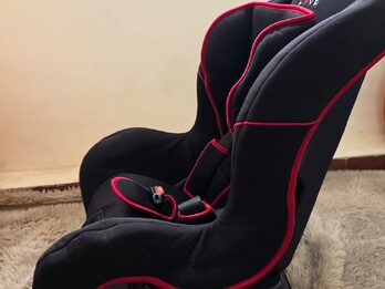 SILLA DE NIÑO PARA AUTO