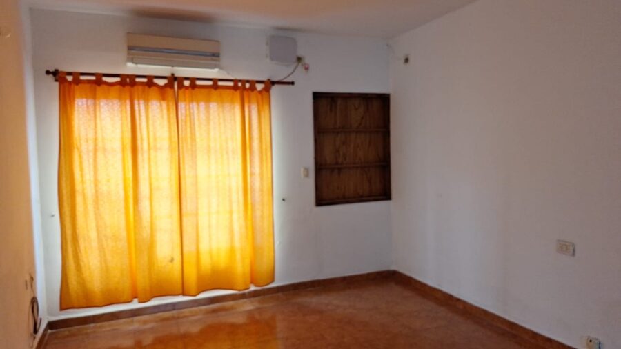 Alquilo casa