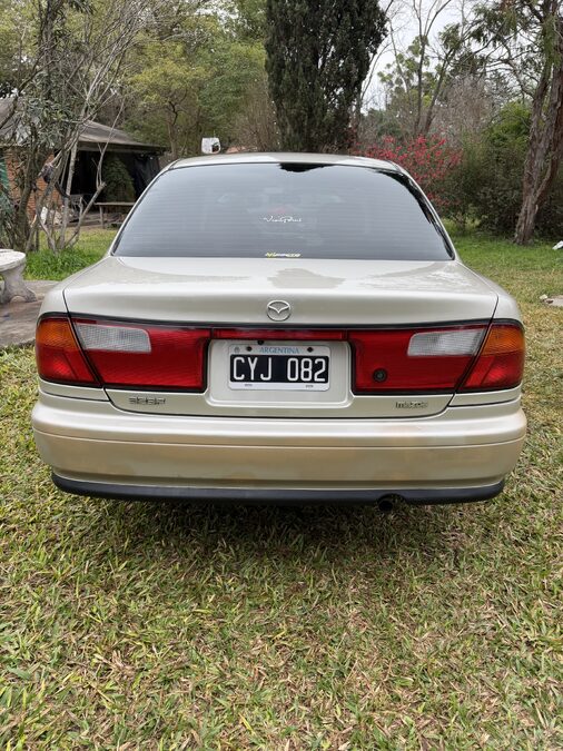Mazda 323 F GLX 1999