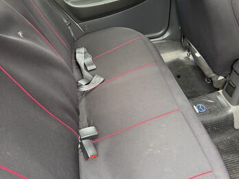 Mazda 323 F GLX 1999