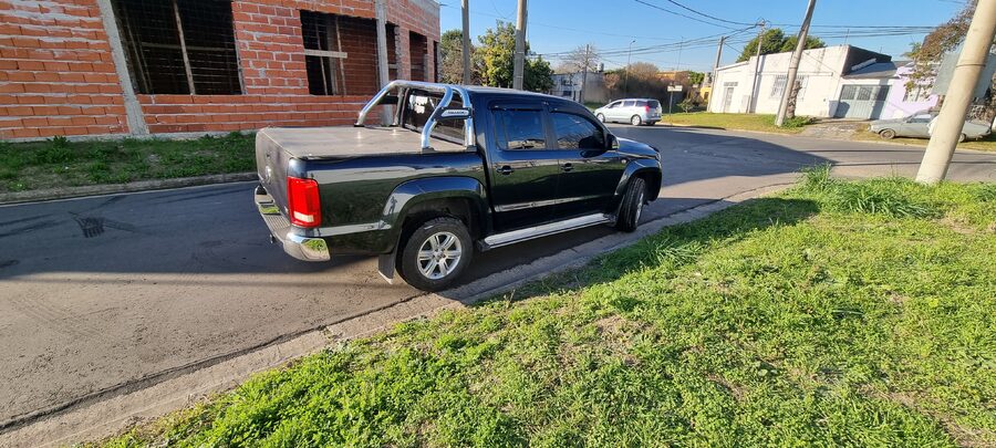 Vendo Amarok 2.0 tdi Highline Pack 4x2 2011