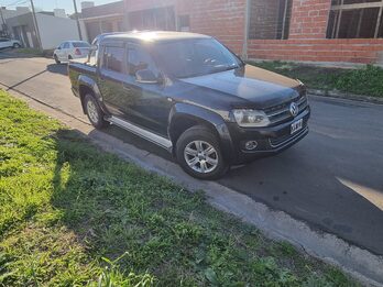 Vendo Amarok 2.0 tdi Highline Pack 4x2 2011