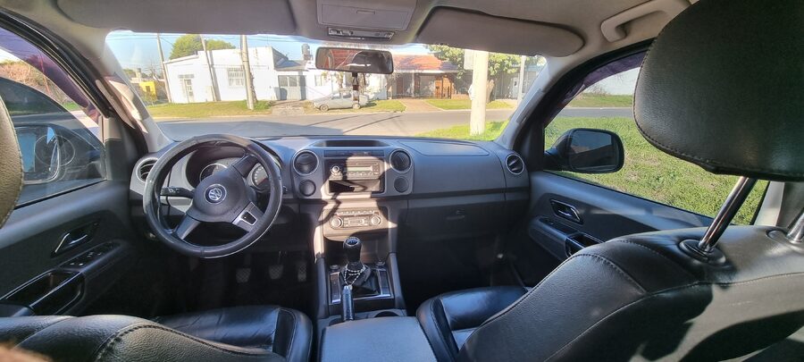 Vendo Amarok 2.0 tdi Highline Pack 4x2 2011