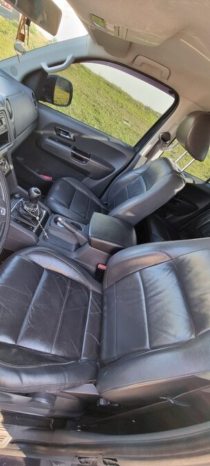 Vendo Amarok 2.0 tdi Highline Pack 4x2 2011