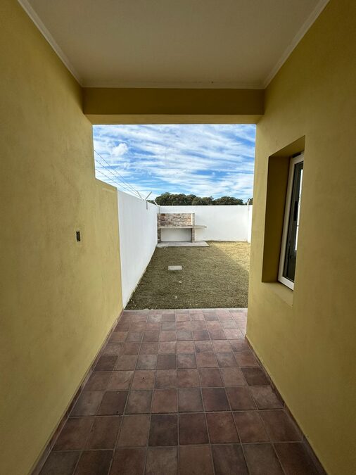 Alquilamos casa a estrenar