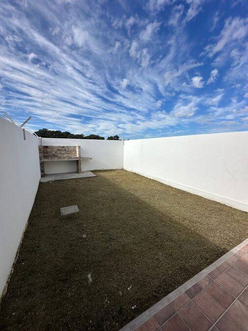 Alquilamos casa a estrenar