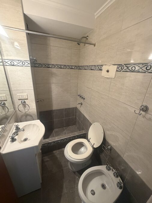 Alquilo 3 Hab con cochera - Zona Centro