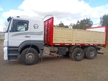 CAMION MB AXOR 6X2 BALANCIN