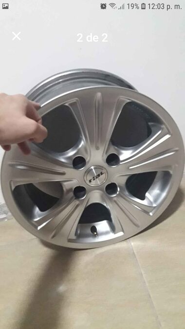 Juego de llantas rodado 15 (4x108mm)