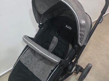 Cochecito marca kiddy, huevito von base pra auto, sillota de auto y booster