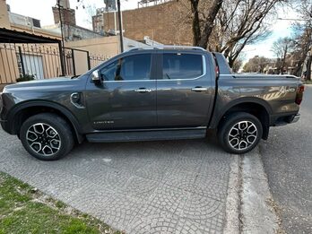 Ford Ranger 2.0 Cd 4x4 Limited Automática 210cv [año 2025] impecable.-