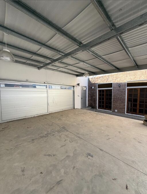 Gran esquina en venta zona plaza saenz peña