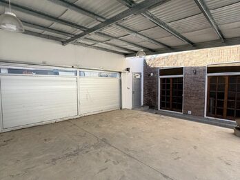 Gran esquina en venta zona plaza saenz peña