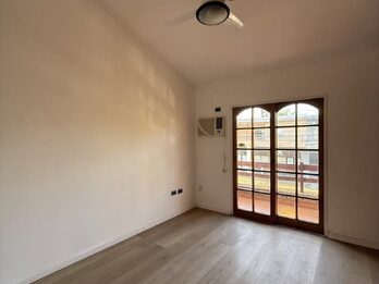 Gran esquina en venta zona plaza saenz peña