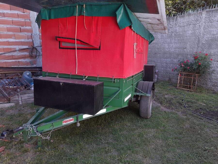 Trailer (agricola)  para (2 Toneladas)