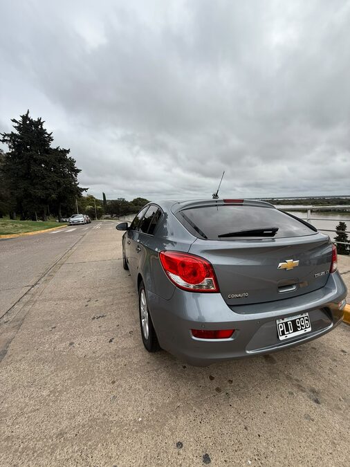 CHEVROLEY CRUZE 2016