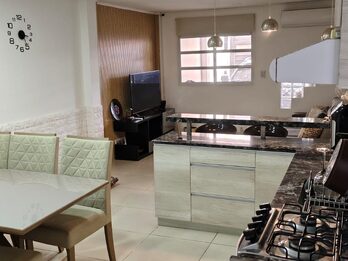 En venta duplex Oro Verde con pileta y todos los servicios