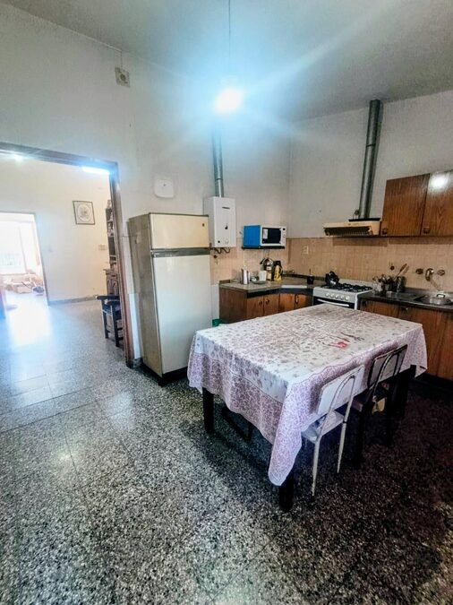 En venta hermosa casa 3 dormitorios zona sureste de la ciudad