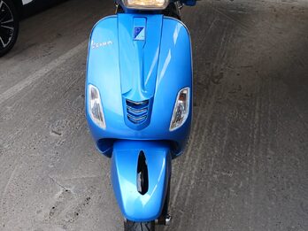 Vespa Sxl 150...Unica